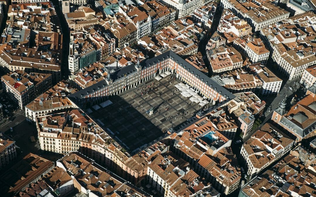 سجل شركتك في إسبانيا – Luxembourg