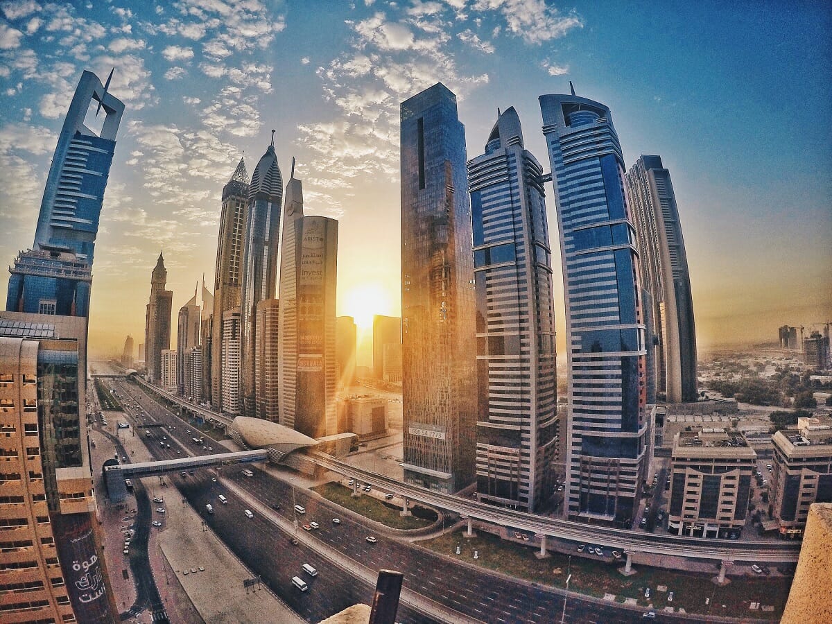 Non residents can open a bank account in Dubai