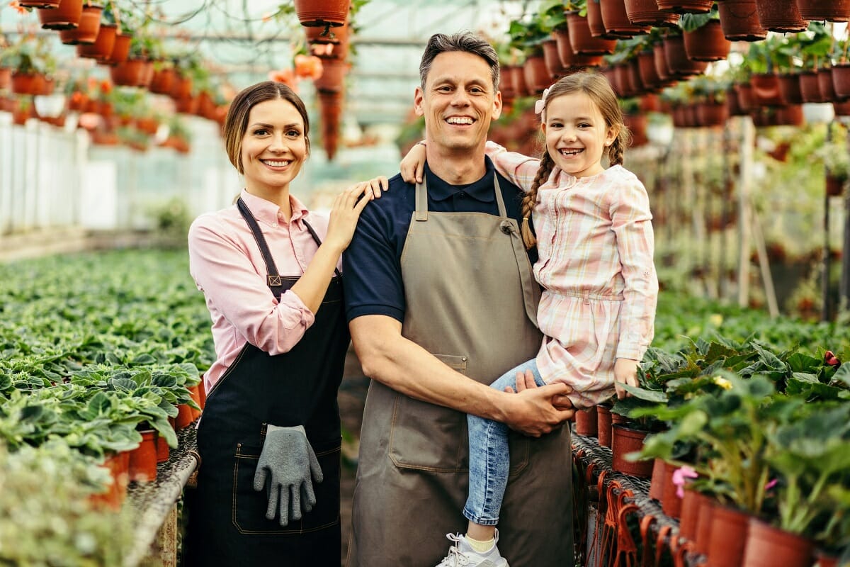 Luxembourg Holding company: main benefits for investors and family business 