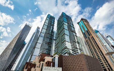 アラブ首長国連邦で個人または法人の銀行口座を開設する。