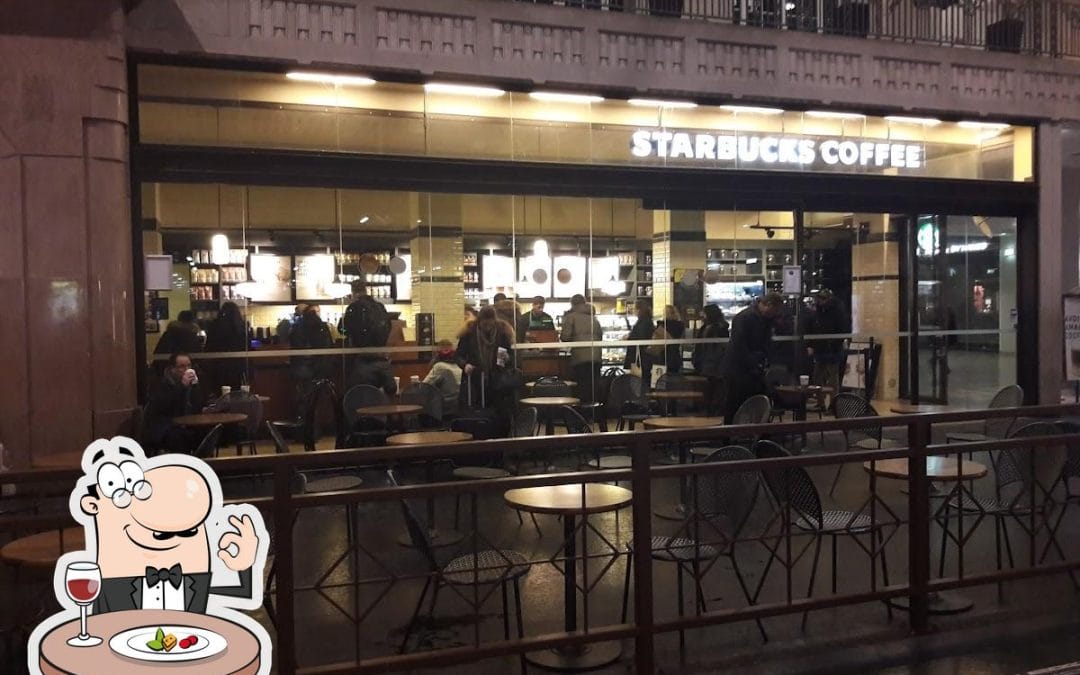 Ομάδα “ΠΕΡΙΟΧΕΣ ΓΑΛΛΙΑΣ”: Γιορτάζοντας τον Ιορδάνη, τον μέτριο διευθυντή των Starbucks, Paris Gare de l’Est, Γαλλία; – Luxembourg