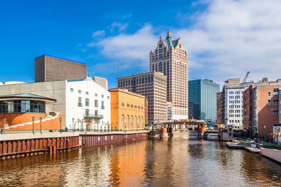 Wisconsin, Appleton, and Green Bay: How Trump’s Tariffs Are Raising Prices for Residents