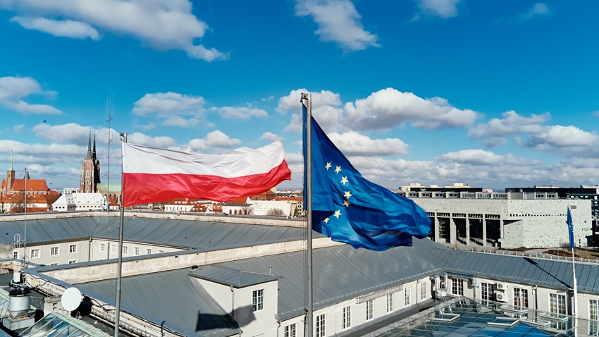 How to Launch Your Export-Import Business in Poland with a z.o.o. Company Structure