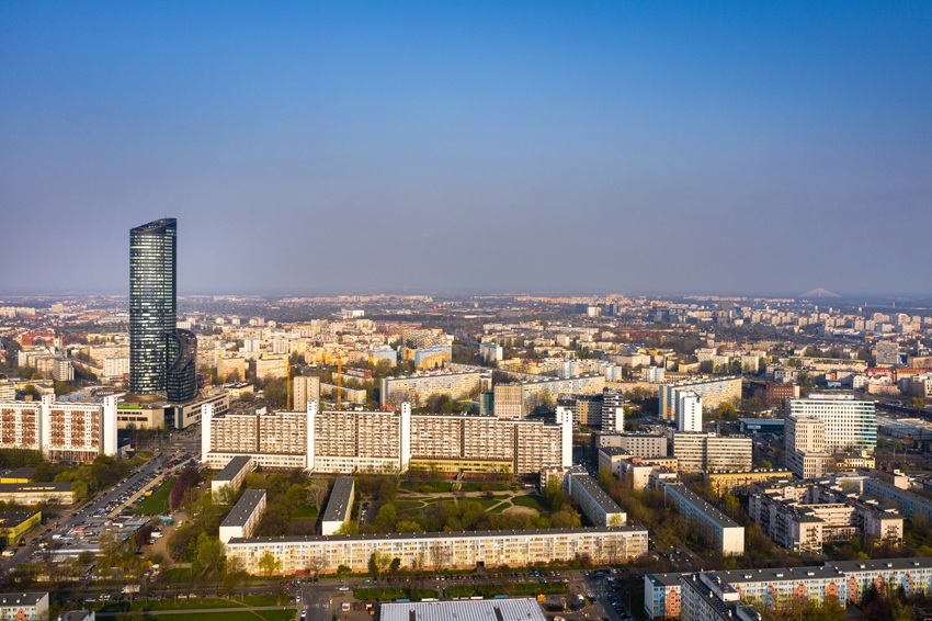 Luxembourg SCSp: The Ideal Fund Structure for Poland’s Emerging Value-Add Asset Market Why Set Up a Luxembourg SCSp for Value-Add Real Estate Investments in Poland
