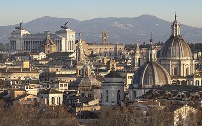 Italy debt restructuring SCSp fund setup in Luxembourg