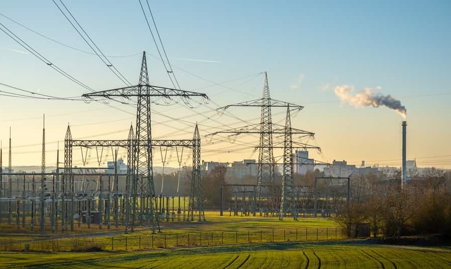 Eversource Energy Prices 300 Million Dollar Series Y Bonds in New Hampshire