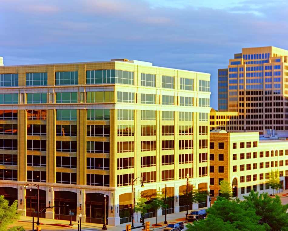 Growth Equity in Green Bay: A 2026 Guide to Expansion Capital